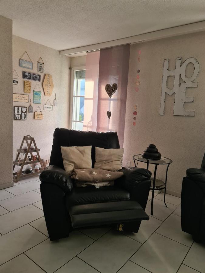 Home Away From Home ستاد المظهر الخارجي الصورة